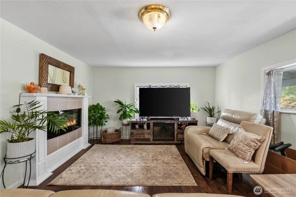 7 S Roland Avenue East Wenatchee, WA 98802