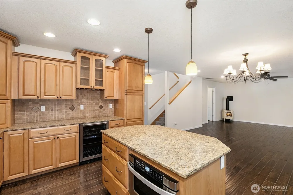 298 SE Winchester Hill Drive Chehalis, WA 98532
