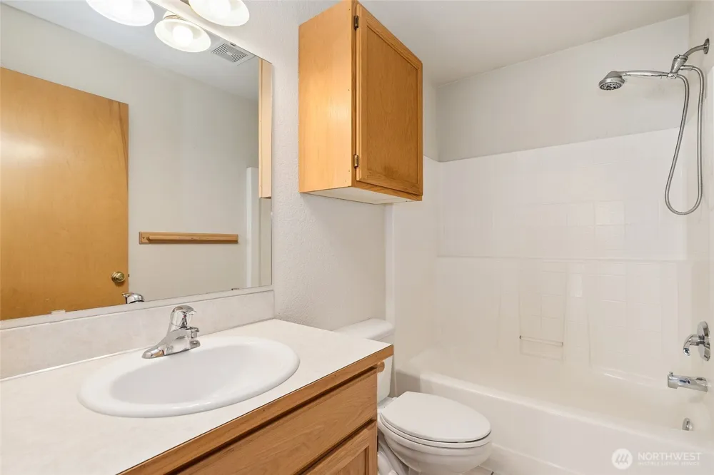 298 SE Winchester Hill Drive Chehalis, WA 98532