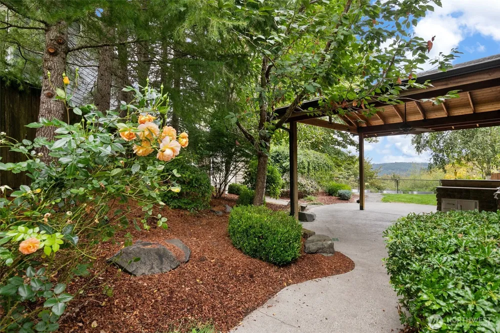 298 SE Winchester Hill Drive Chehalis, WA 98532