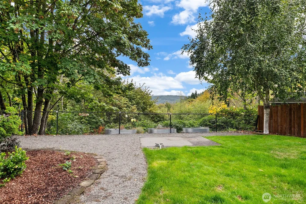 298 SE Winchester Hill Drive Chehalis, WA 98532
