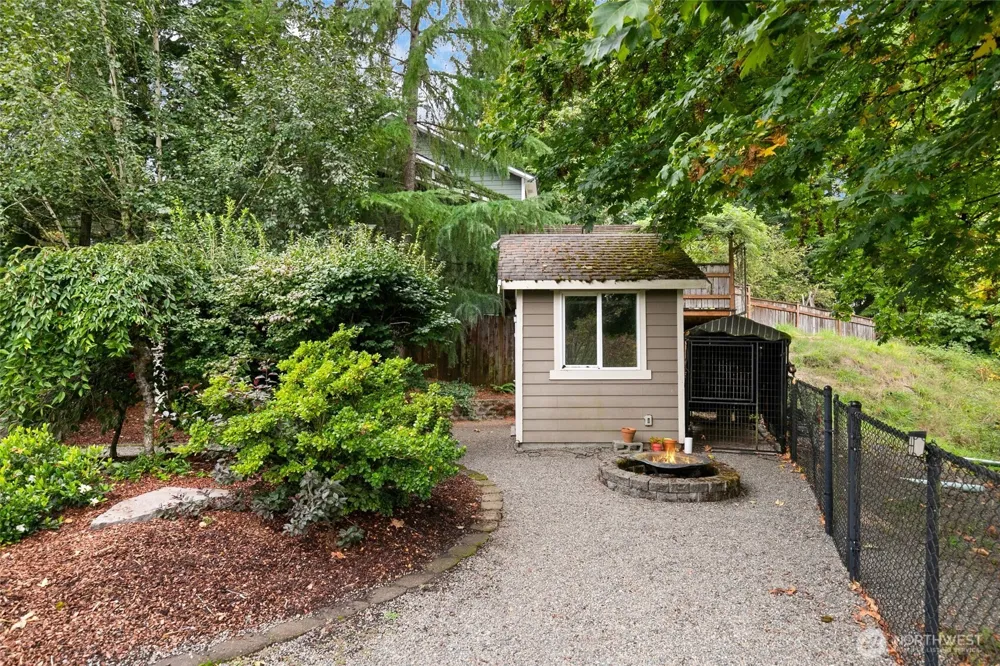 298 SE Winchester Hill Drive Chehalis, WA 98532