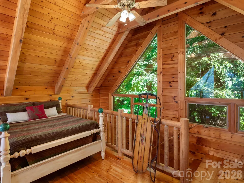 10 Cougar Lane Maggie Valley, NC 28751