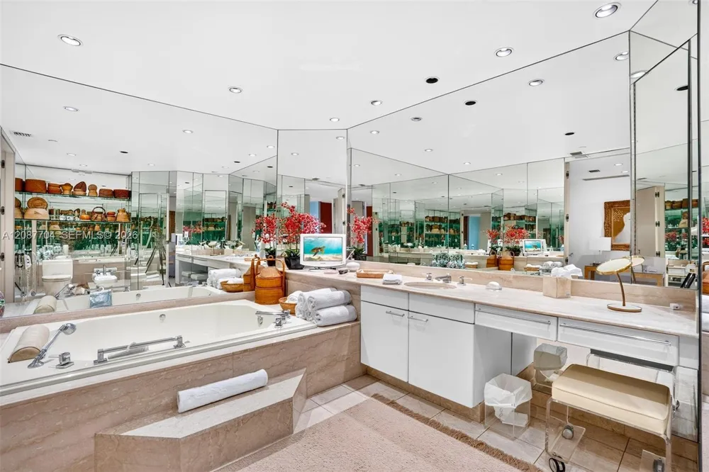 9999 Collins Ave #5E Bal Harbour, FL 33154