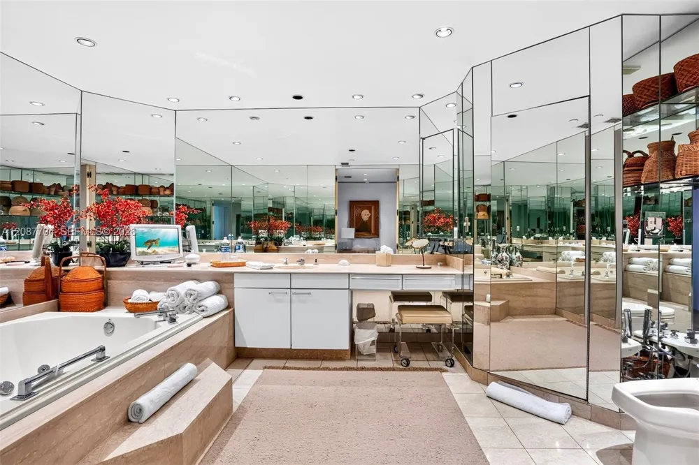 9999 Collins Ave #5E Bal Harbour, FL 33154