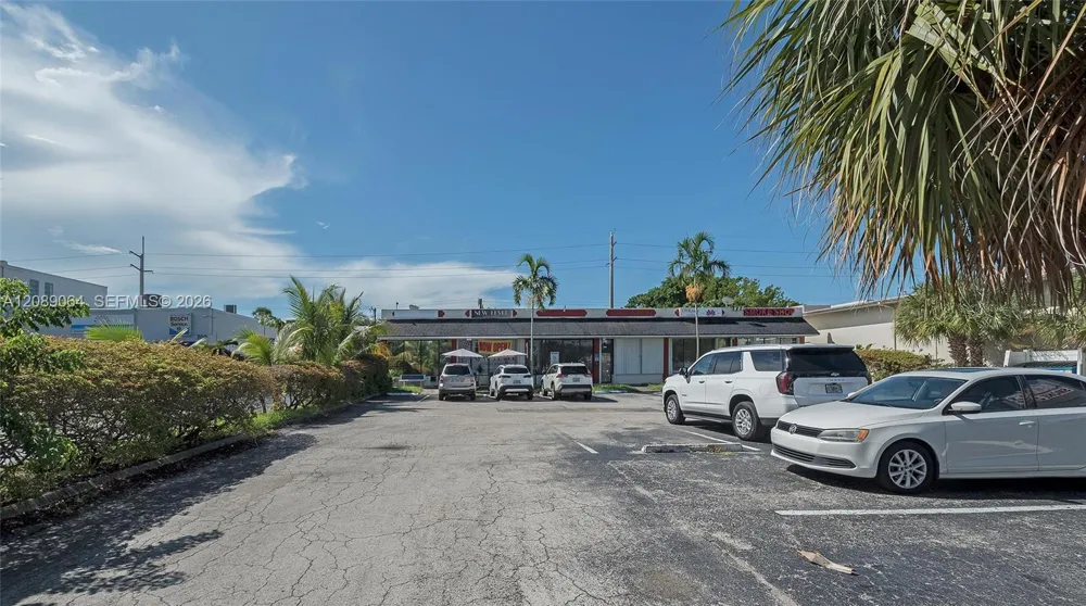 690 E Mcnab Rd Pompano Beach, FL 33060