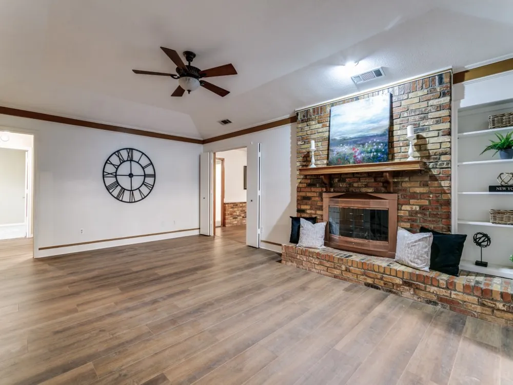 905 Summer Trail Flower Mound, TX 75028