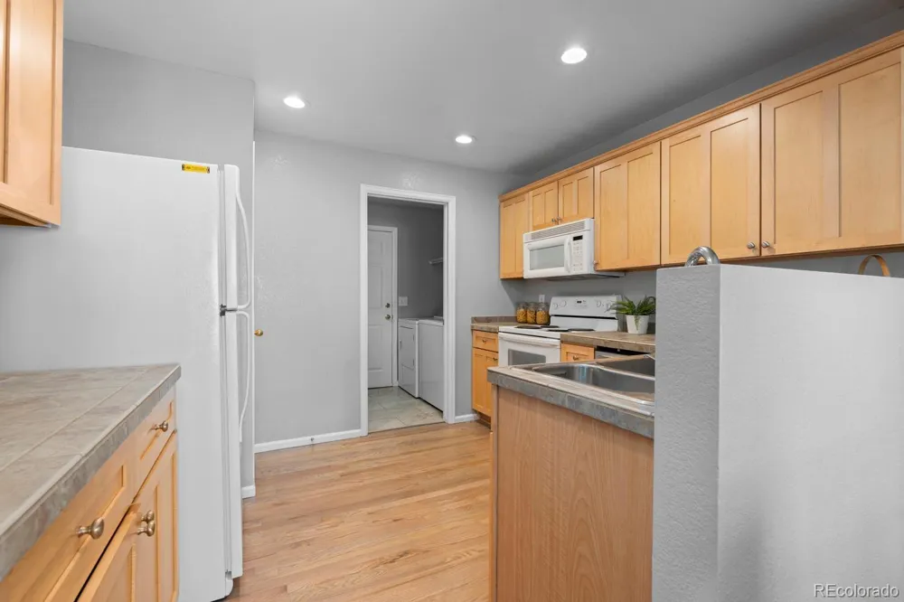 8019 S Kittredge Court Englewood, CO 80112