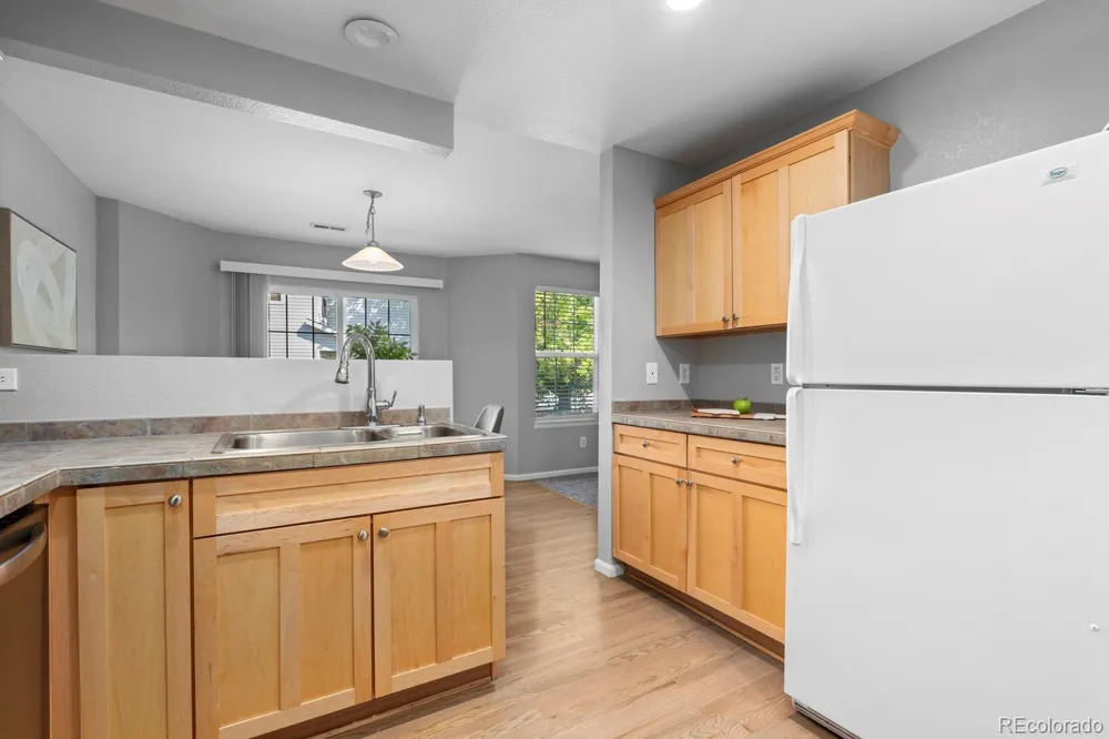 8019 S Kittredge Court Englewood, CO 80112