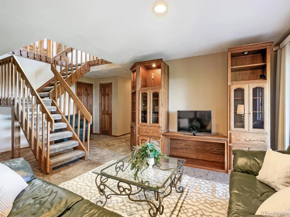 14071 W Center Drive Denver, CO 80228