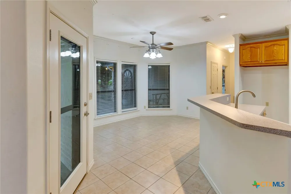 192 Huron Street Victoria, TX 77905