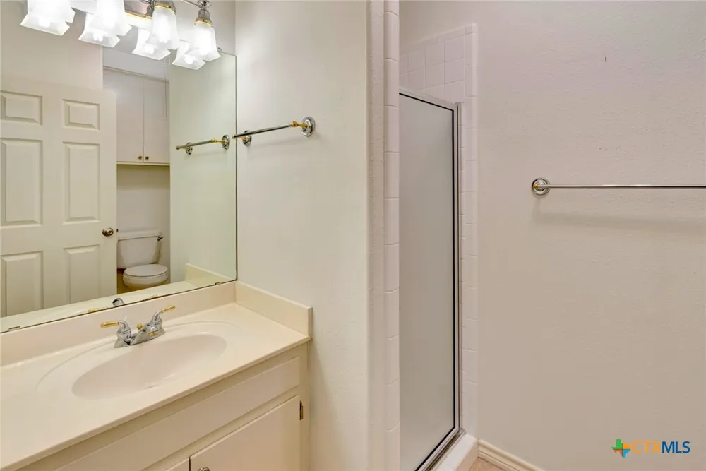 192 Huron Street Victoria, TX 77905
