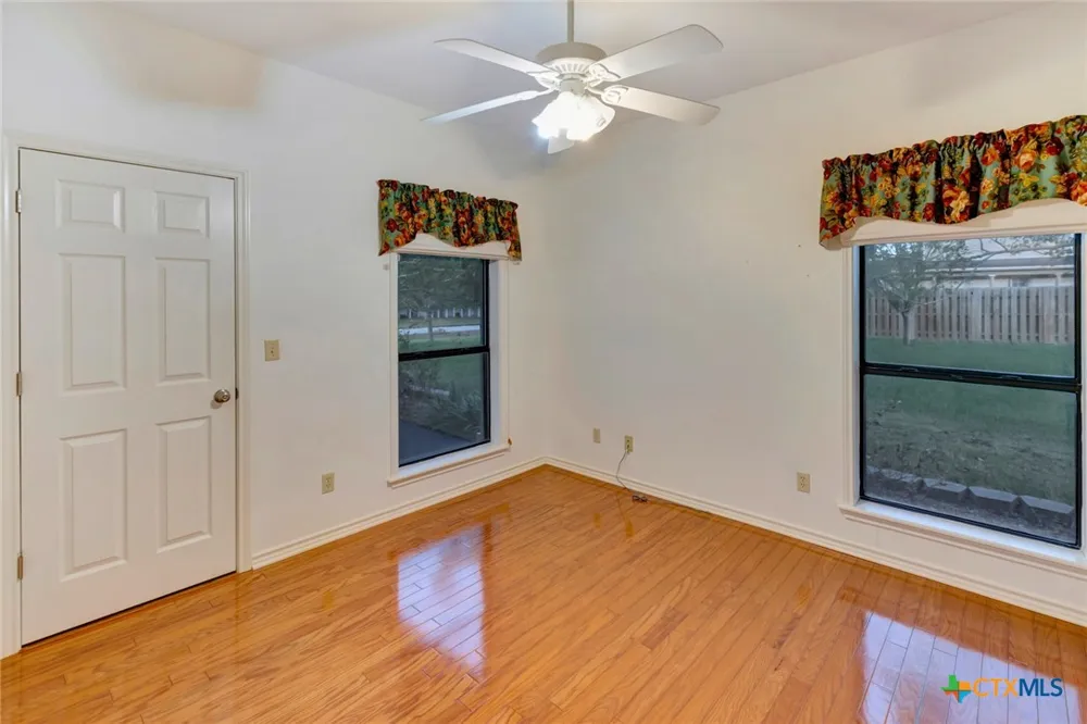192 Huron Street Victoria, TX 77905