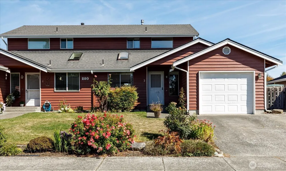 280 Nunan Loop #2 Oak Harbor, WA 98277