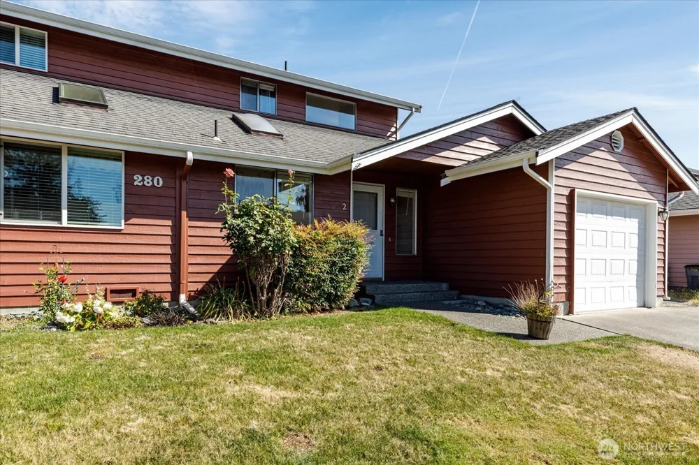 280 Nunan Loop #2 Oak Harbor, WA 98277