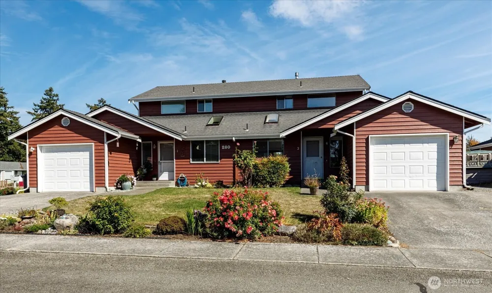 280 Nunan Loop #2 Oak Harbor, WA 98277