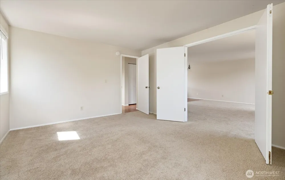 280 Nunan Loop #2 Oak Harbor, WA 98277