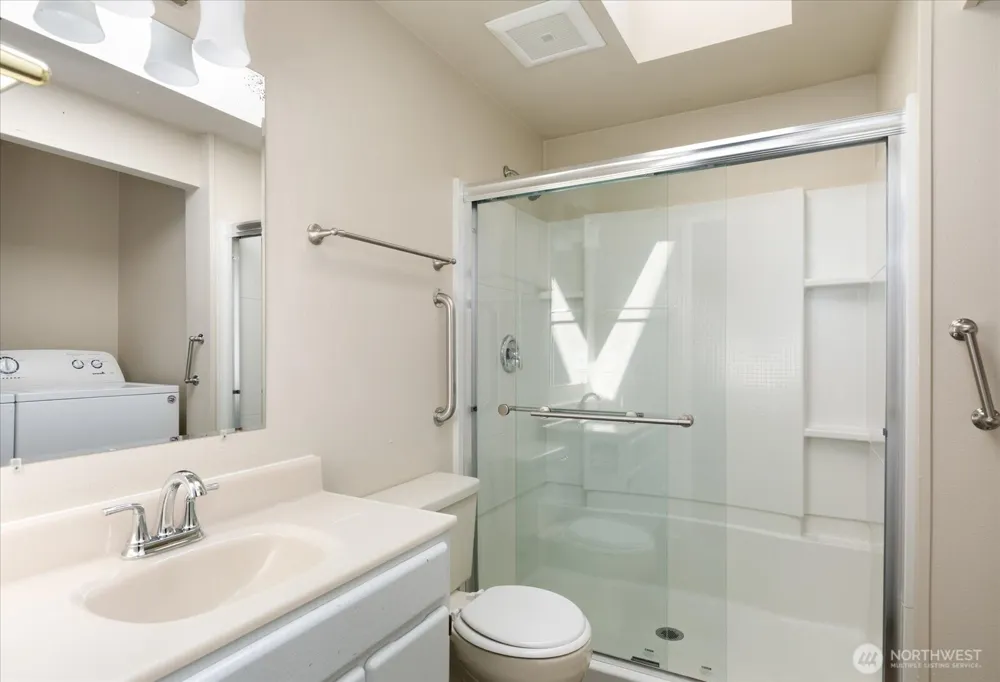 280 Nunan Loop #2 Oak Harbor, WA 98277