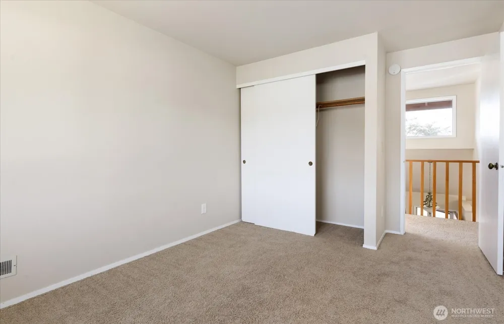 280 Nunan Loop #2 Oak Harbor, WA 98277