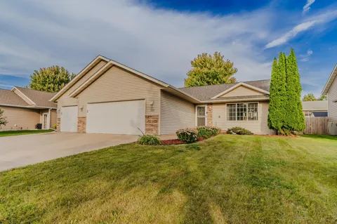 113 Timberwolf Court