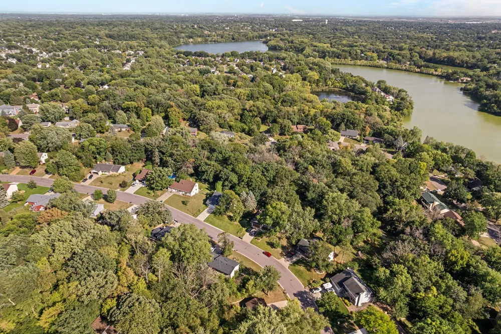 13045 Eveleth Avenue Apple Valley, MN 55124