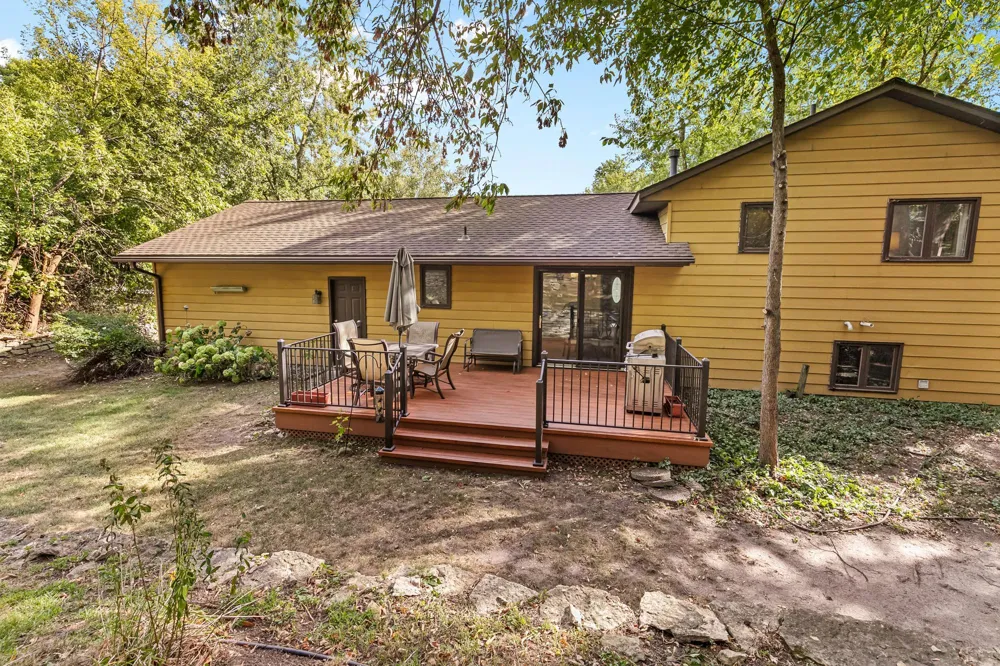 13045 Eveleth Avenue Apple Valley, MN 55124