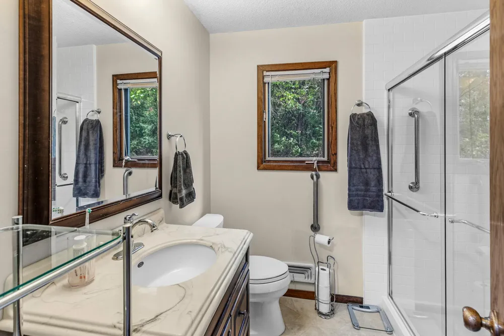 13045 Eveleth Avenue Apple Valley, MN 55124