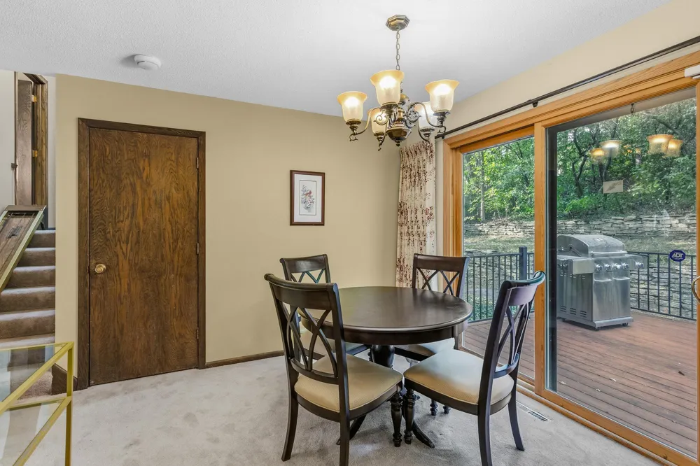 13045 Eveleth Avenue Apple Valley, MN 55124