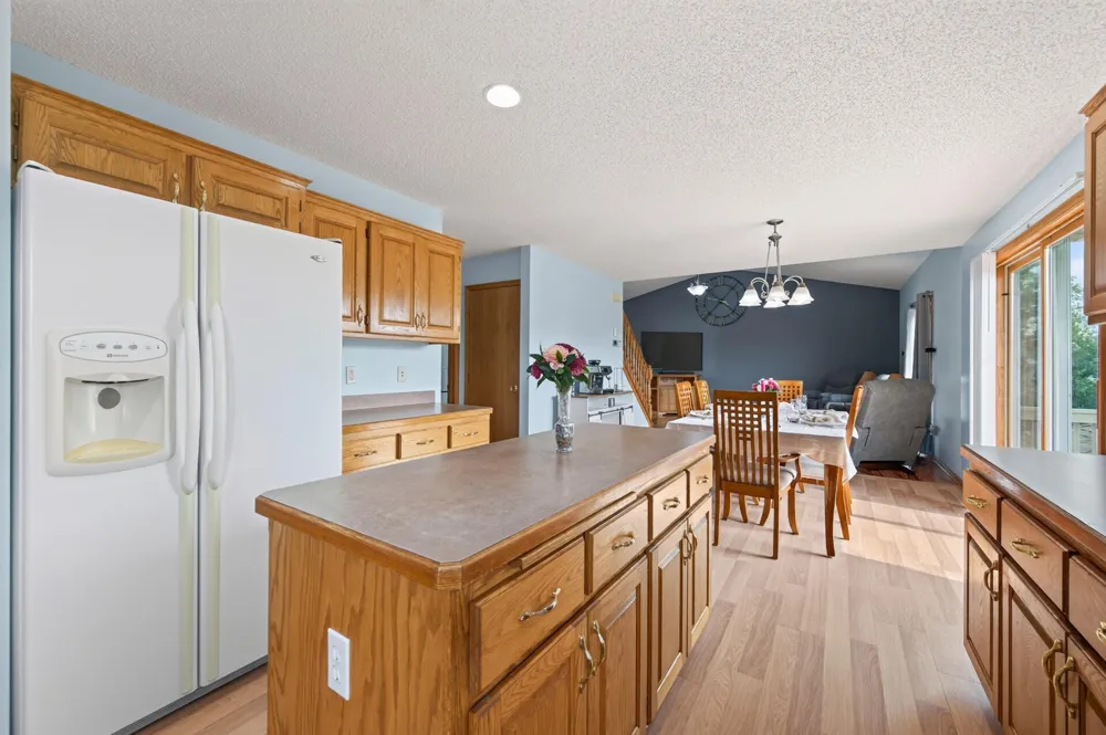 19408 Albany Court NW Elk River, MN 55330