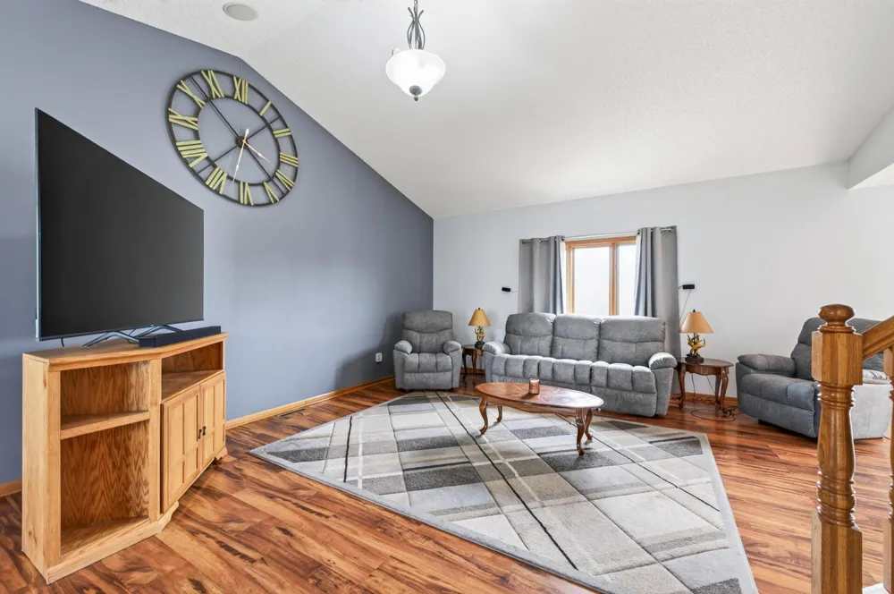 19408 Albany Court NW Elk River, MN 55330
