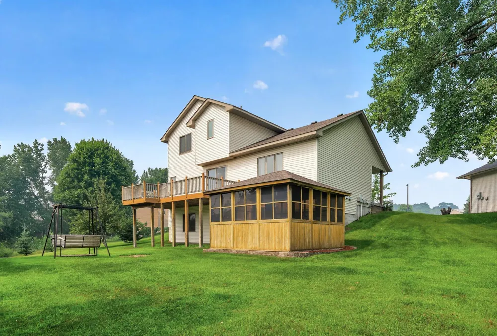 19408 Albany Court NW Elk River, MN 55330