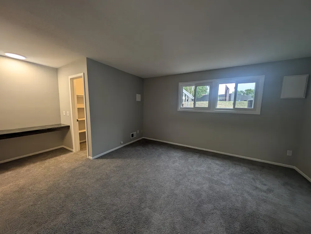 7427 143rd Street Court Apple Valley, MN 55124