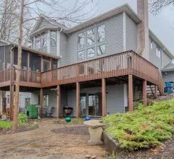 13856 Essex Trail Apple Valley, MN 55124