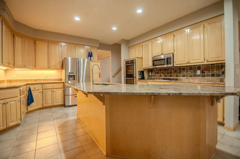 13856 Essex Trail Apple Valley, MN 55124