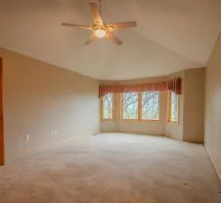 13856 Essex Trail Apple Valley, MN 55124