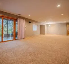 13856 Essex Trail Apple Valley, MN 55124