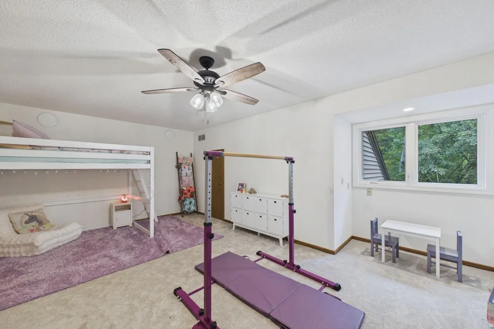 3680 Widgeon Way Eagan, MN 55123