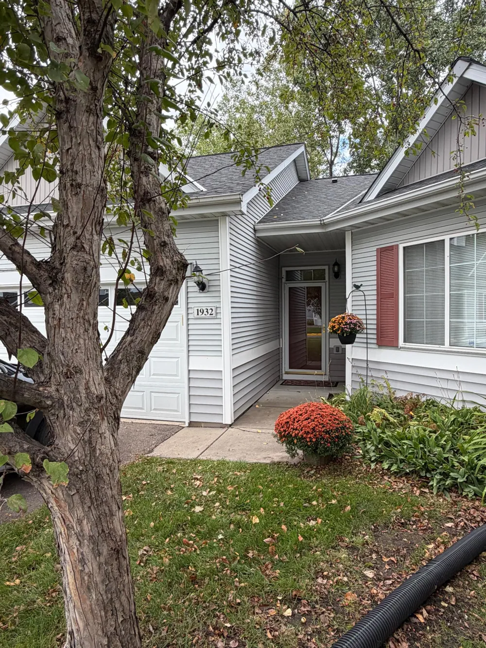 1932 Christensen Avenue West Saint Paul, MN 55118
