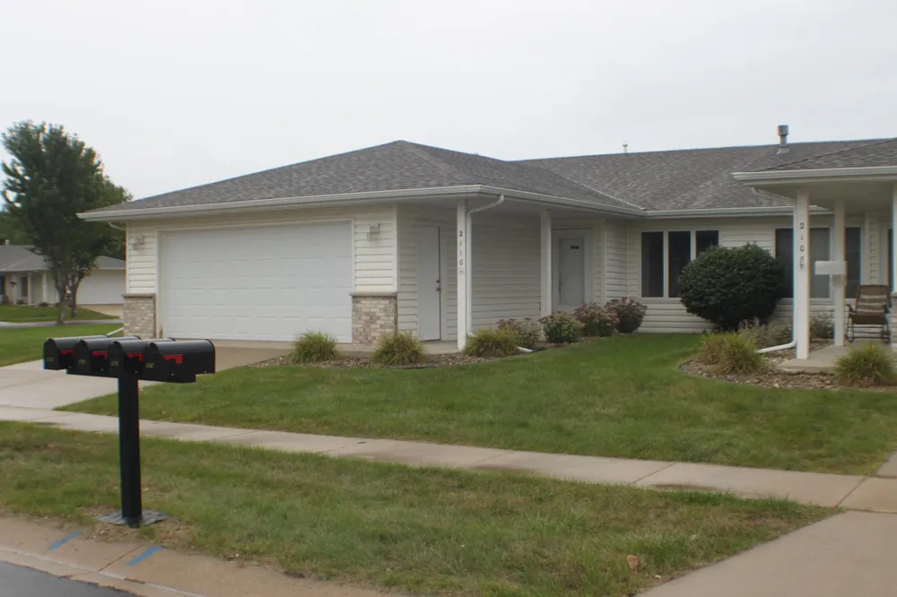 2110 Mcquillan Court SE Rochester, MN 55904