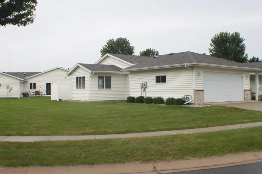 2110 Mcquillan Court SE Rochester, MN 55904
