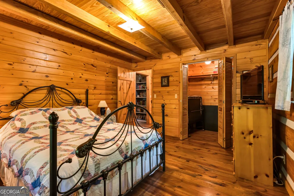 326 Honeysuckle WAY Blue Ridge, GA 30513