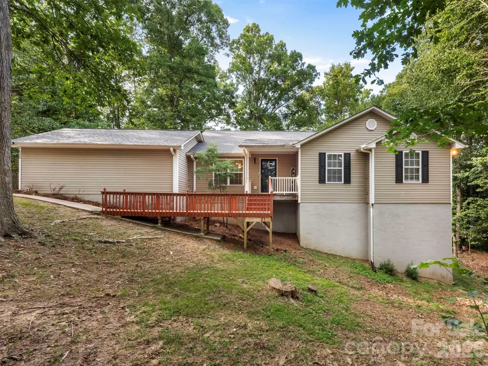 6238 King George Drive Charlotte, NC 28213