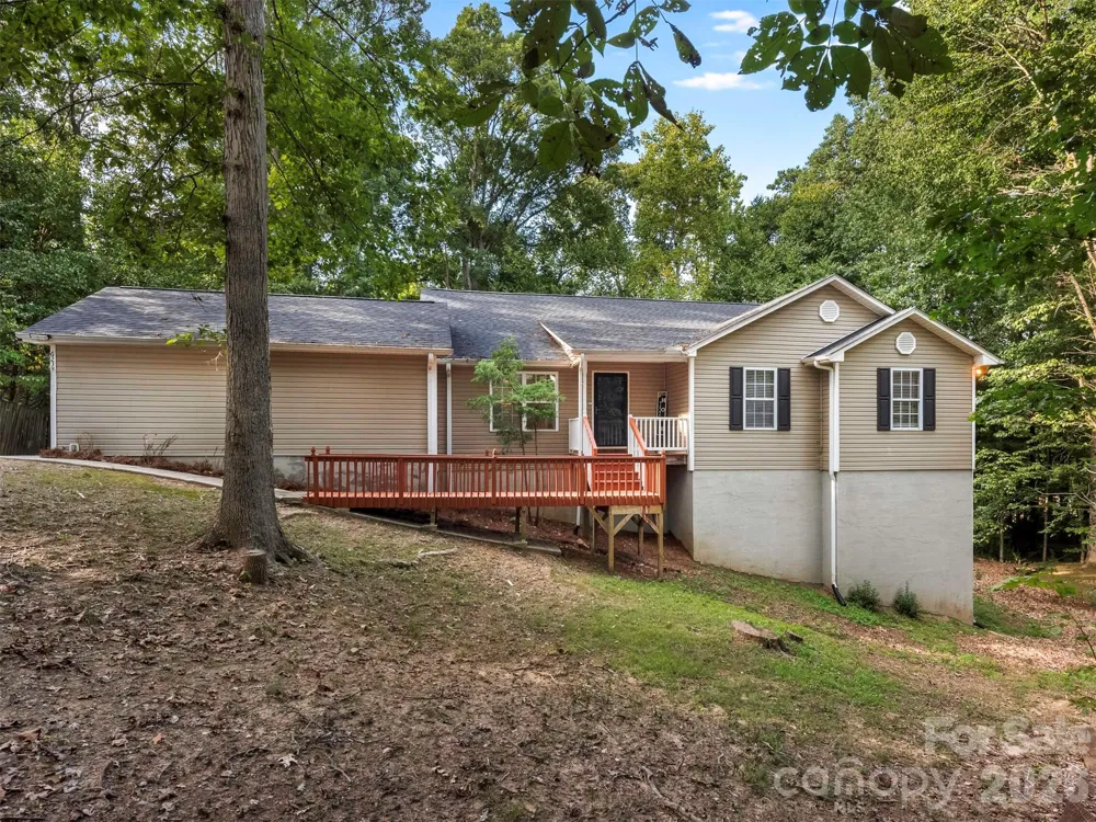 6238 King George Drive Charlotte, NC 28213
