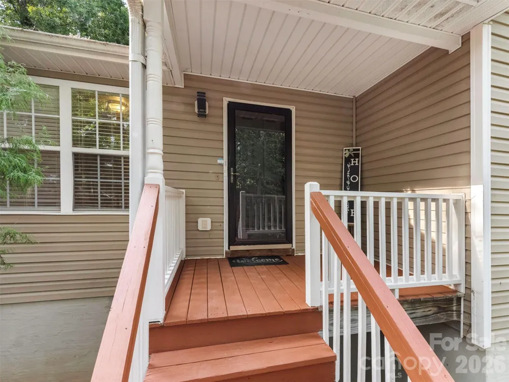 6238 King George Drive Charlotte, NC 28213