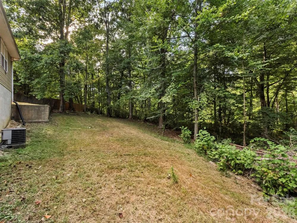 6238 King George Drive Charlotte, NC 28213