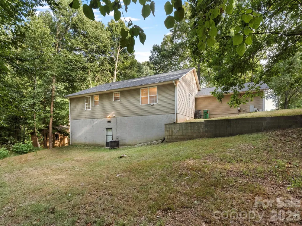 6238 King George Drive Charlotte, NC 28213