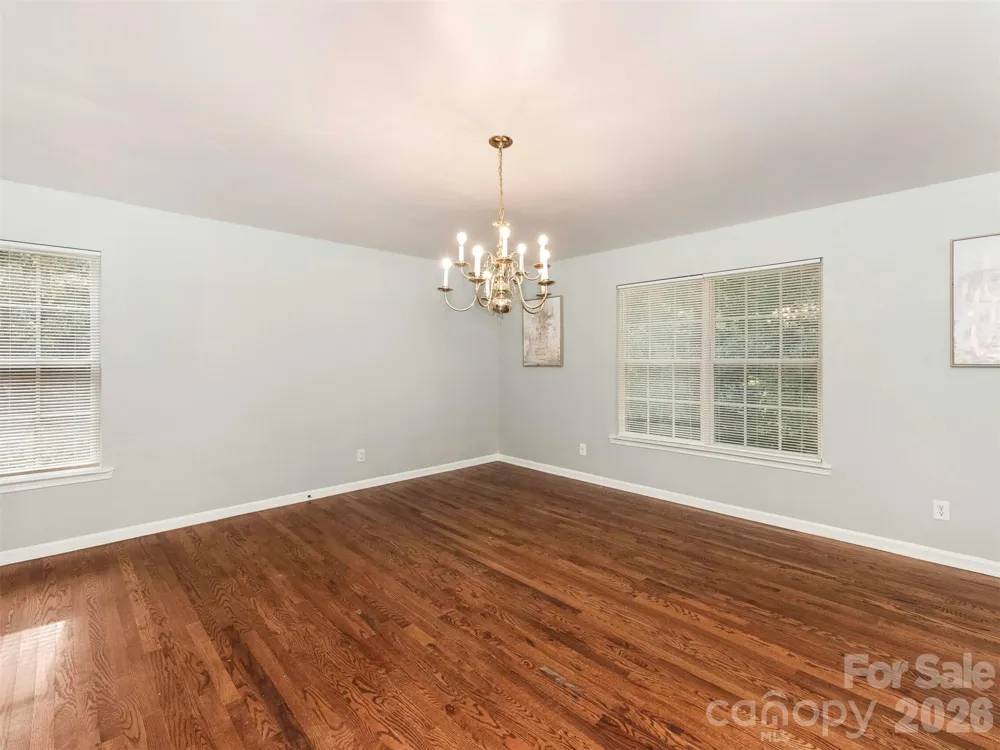 6238 King George Drive Charlotte, NC 28213