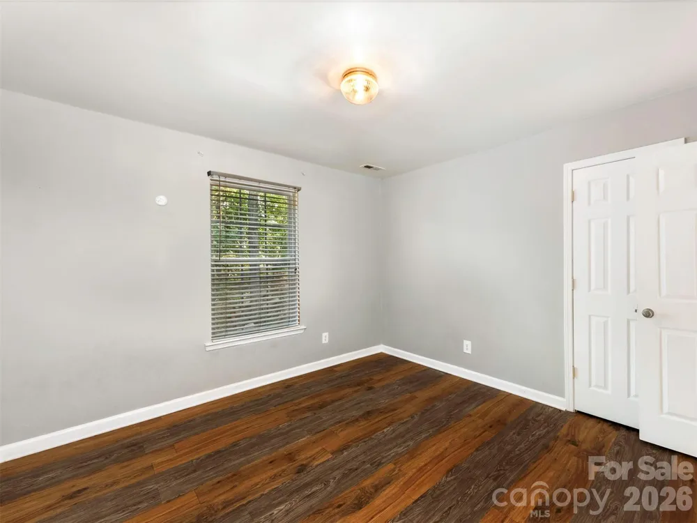 6238 King George Drive Charlotte, NC 28213