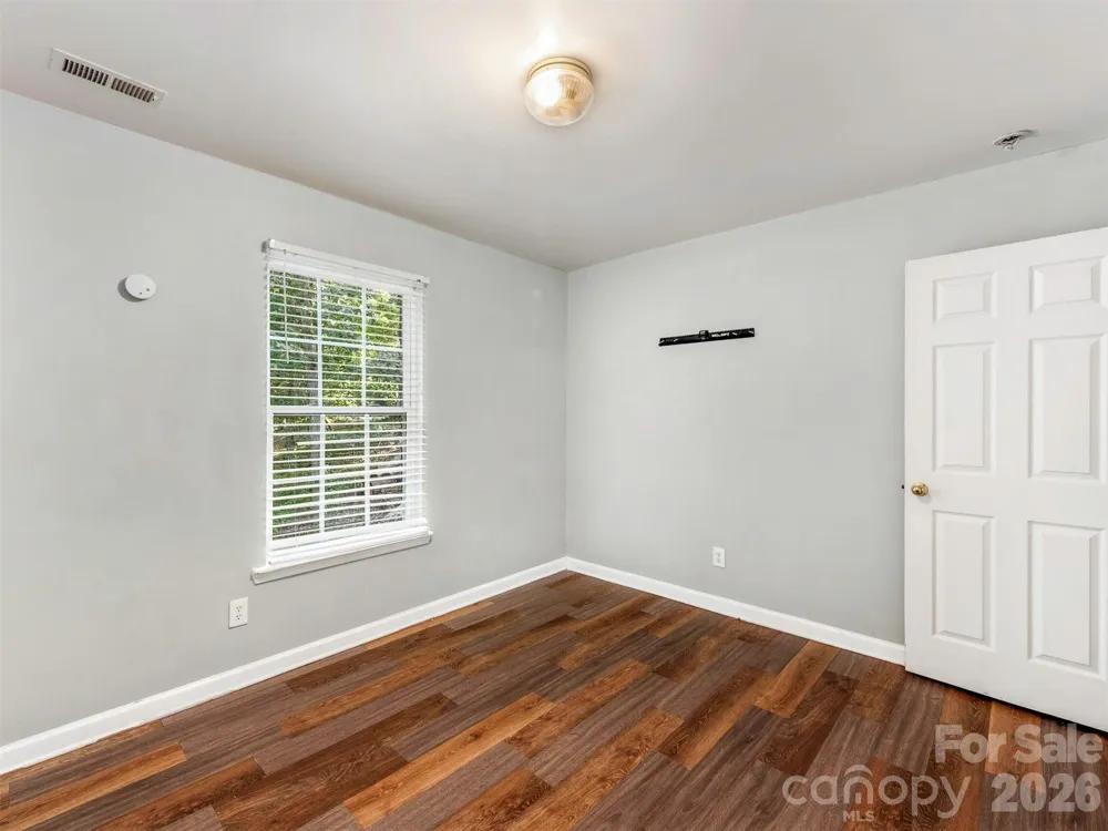 6238 King George Drive Charlotte, NC 28213