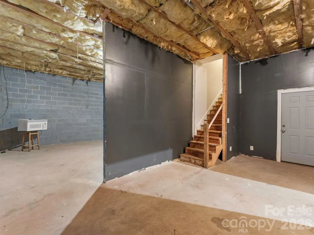 6238 King George Drive Charlotte, NC 28213